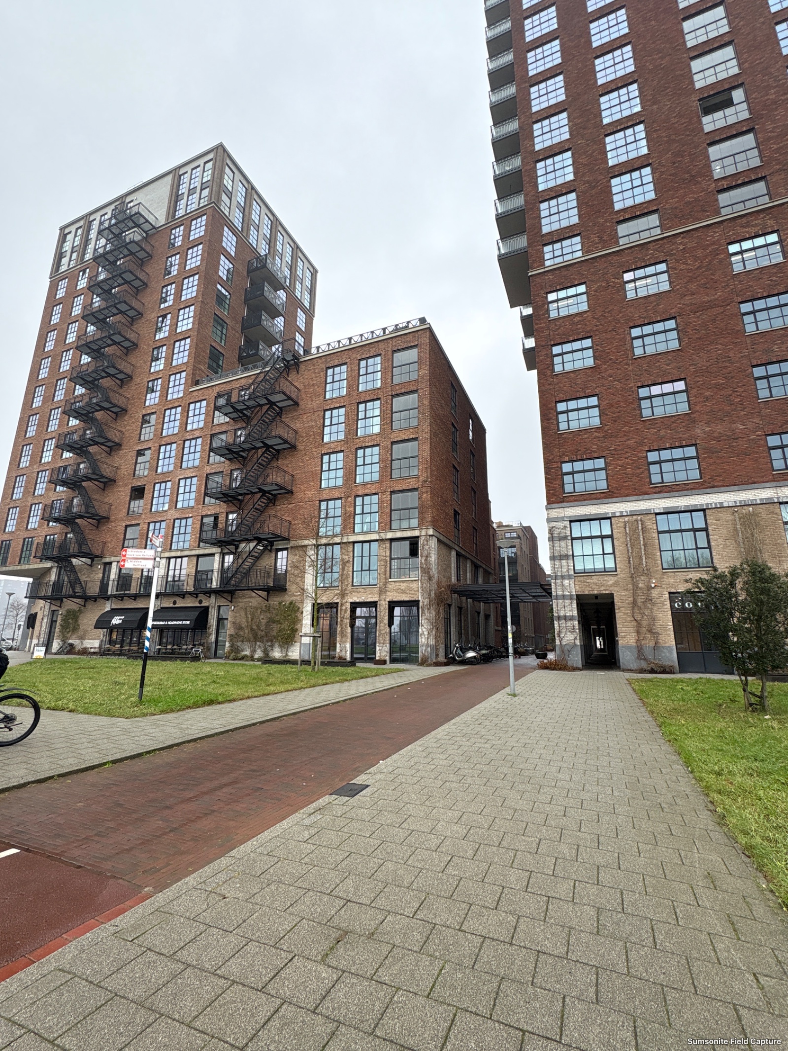 Little C straat 2