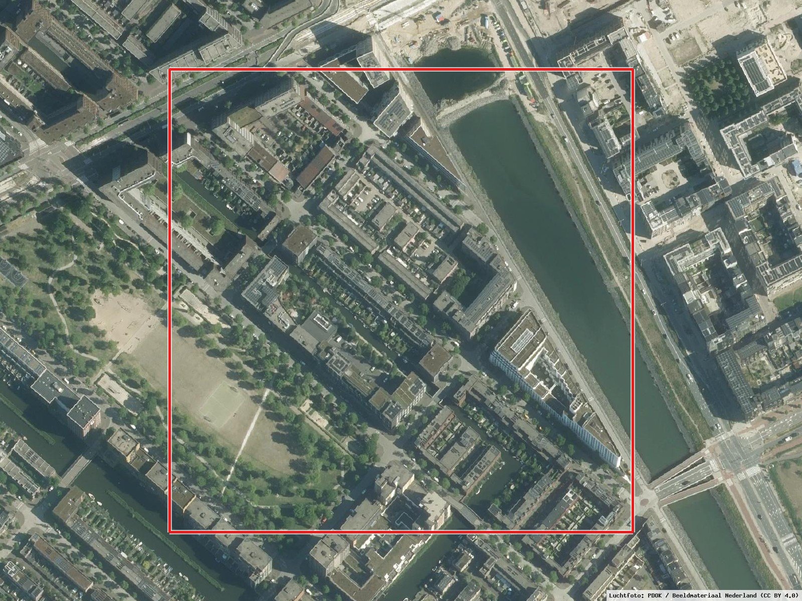 IJburg Haveneiland: Uitsnede · Luchtfoto: PDOK / Beeldmateriaal Nederland (CC BY 4.0)