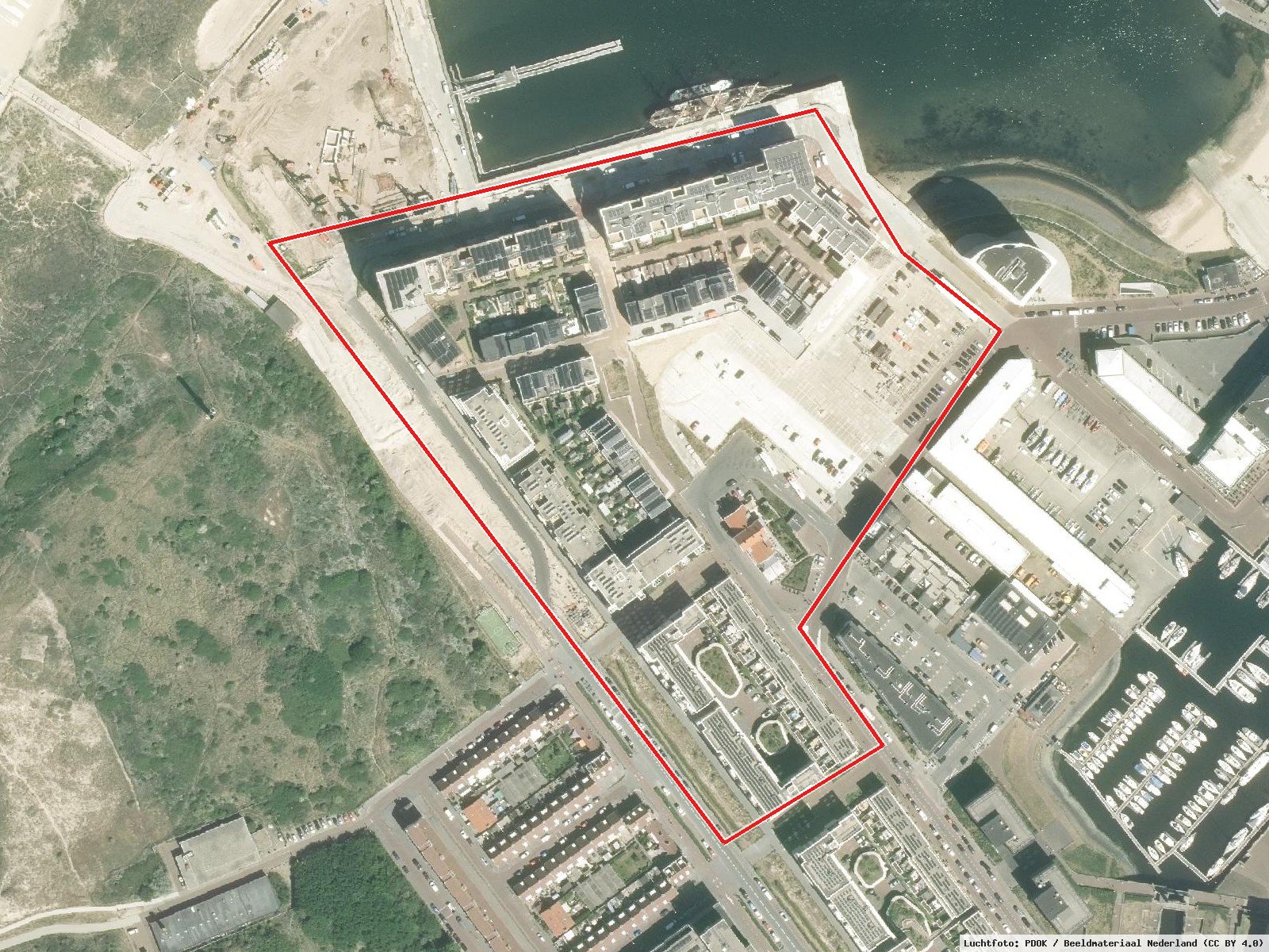 Zuidkade: Plangrens · Luchtfoto: PDOK / Beeldmateriaal Nederland (CC BY 4.0)